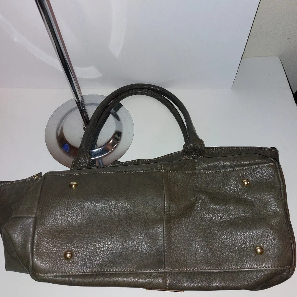 Lavorazione Artigianale Ladies Leather Shoulder Bag